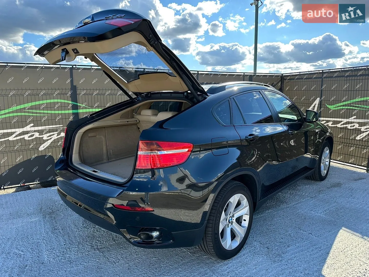 2012 BMW X6 - мініатюра 27