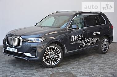 Позашляховик / Кросовер BMW X7 2019 в 