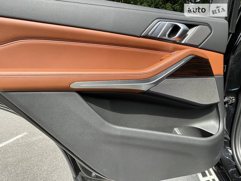 Позашляховик / Кросовер BMW X7 2020 в Києві