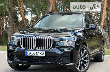 Позашляховик / Кросовер BMW X7 2020 в 