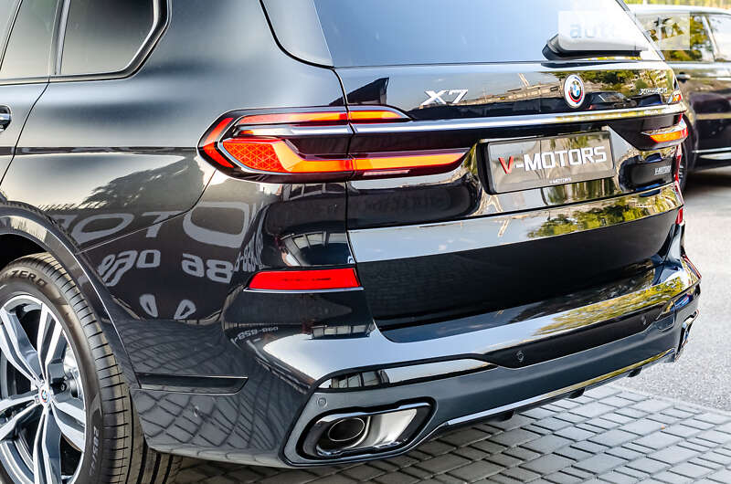 Позашляховик / Кросовер BMW X7 2023 в Києві