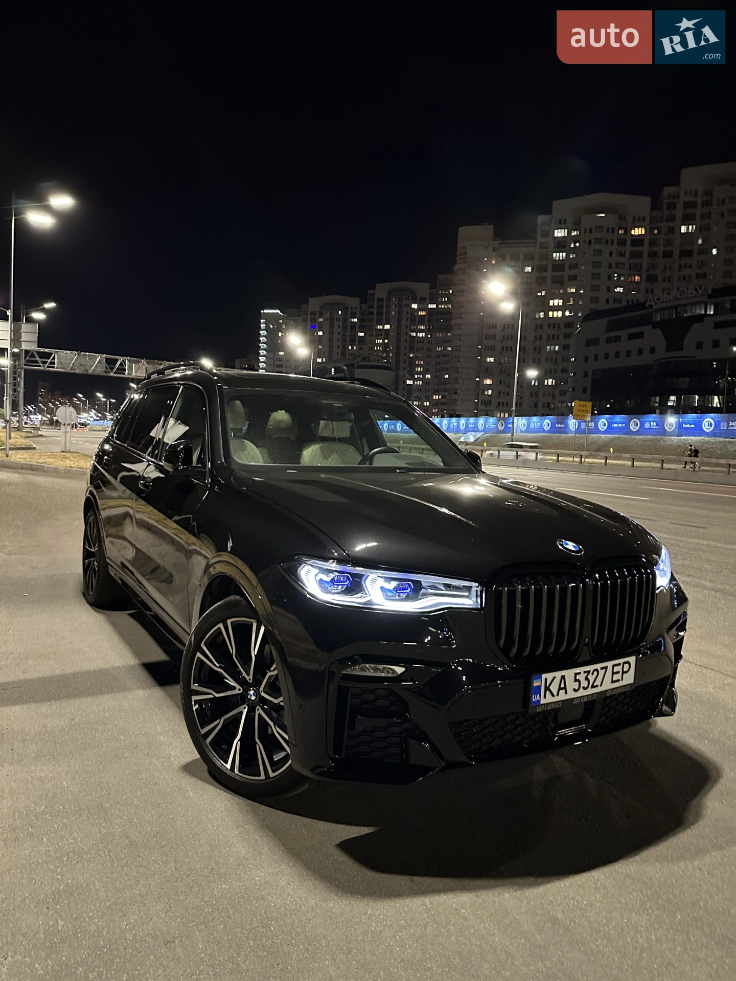 2020 BMW X7 - фото 1
