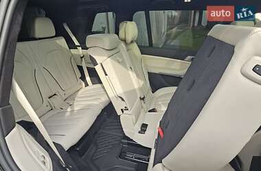 Внедорожник / Кроссовер BMW X7 2020 в Житомире