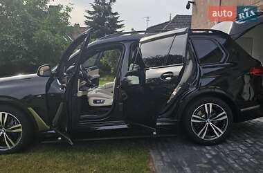 Внедорожник / Кроссовер BMW X7 2020 в Житомире