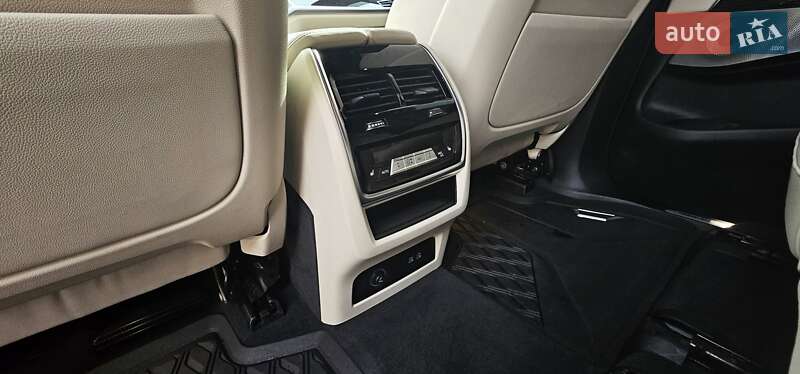 Внедорожник / Кроссовер BMW X7 2020 в Житомире