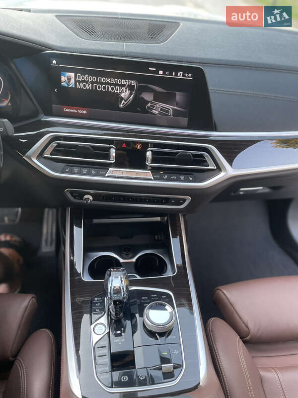 Внедорожник / Кроссовер BMW X7 2019 в Новомосковске