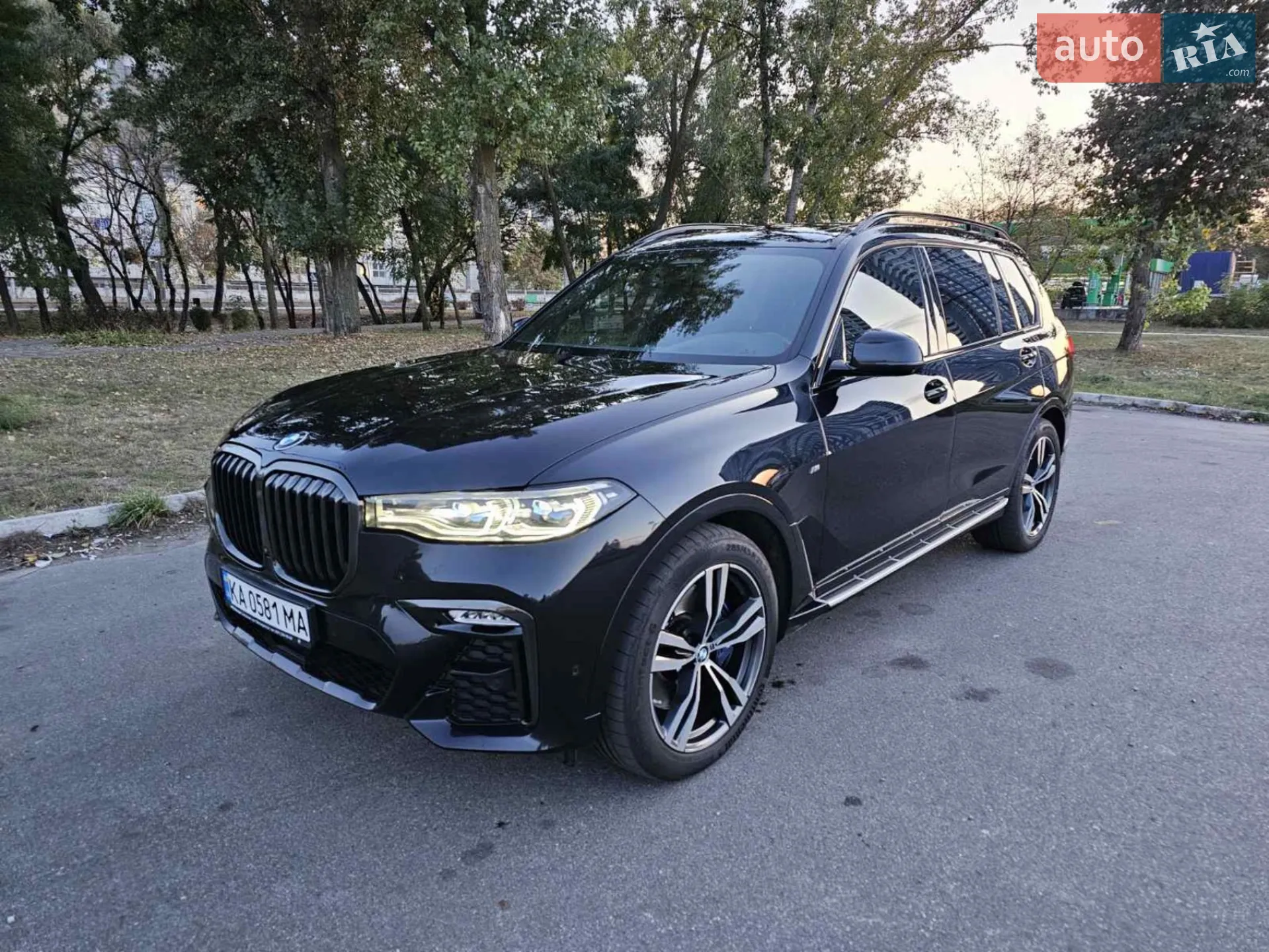 2020 BMW X7 - мініатюра 8