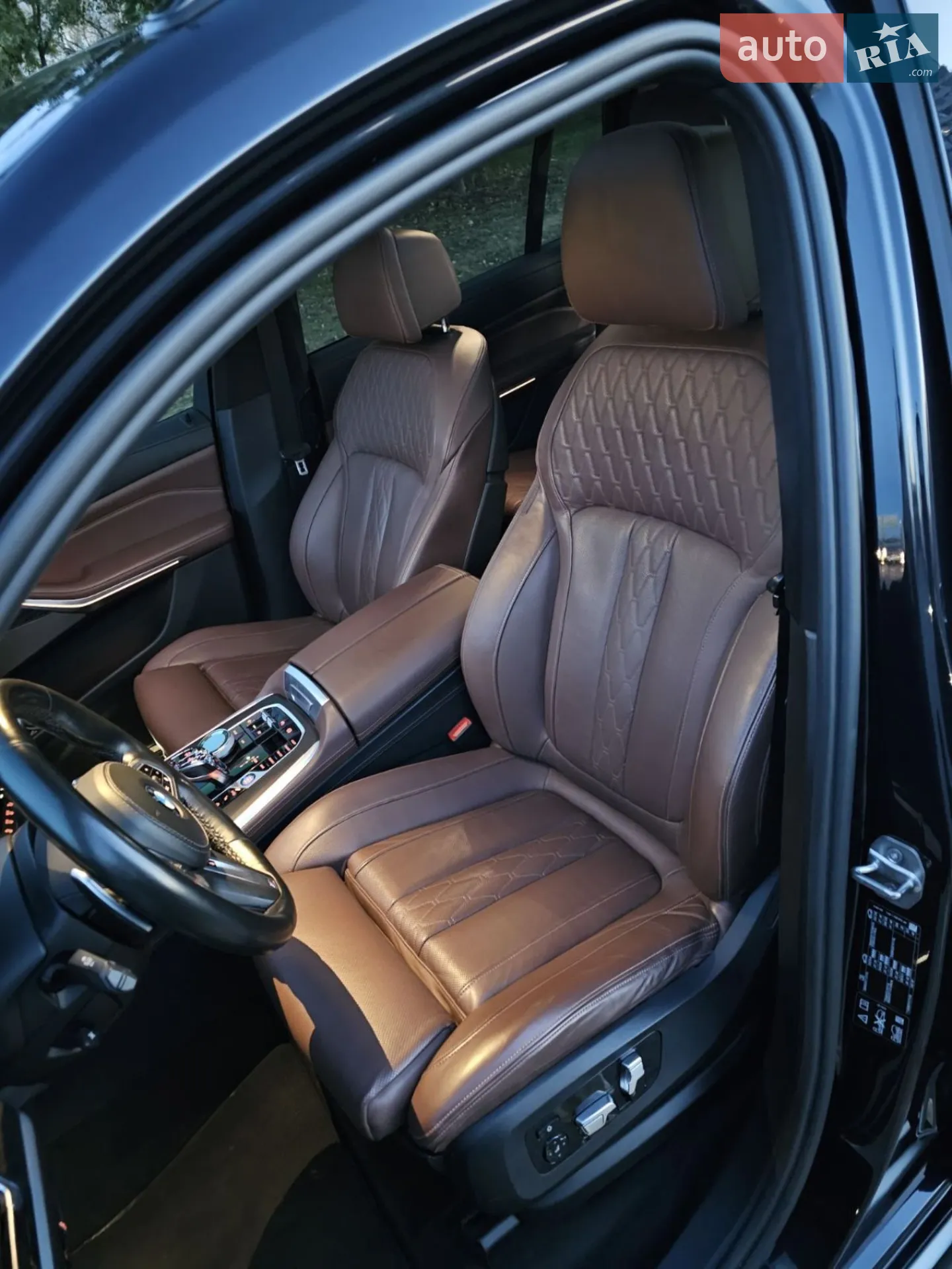 2020 BMW X7 - мініатюра 20
