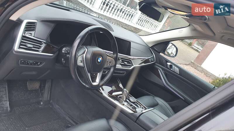 Позашляховик / Кросовер BMW X7 2021 в Рівному фото 28 Позашляховик / Кросовер BMW X7 2021 в Рівному