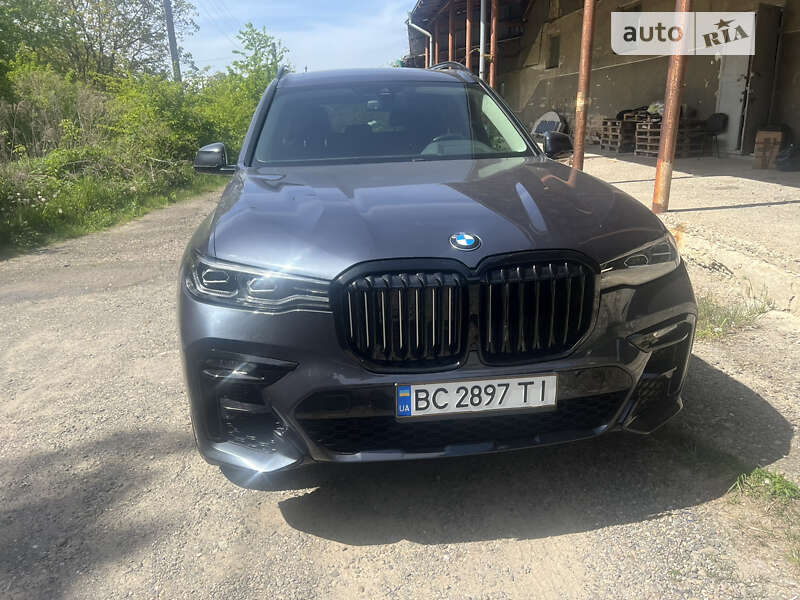 Внедорожник / Кроссовер BMW X7 2019 в Черновцах