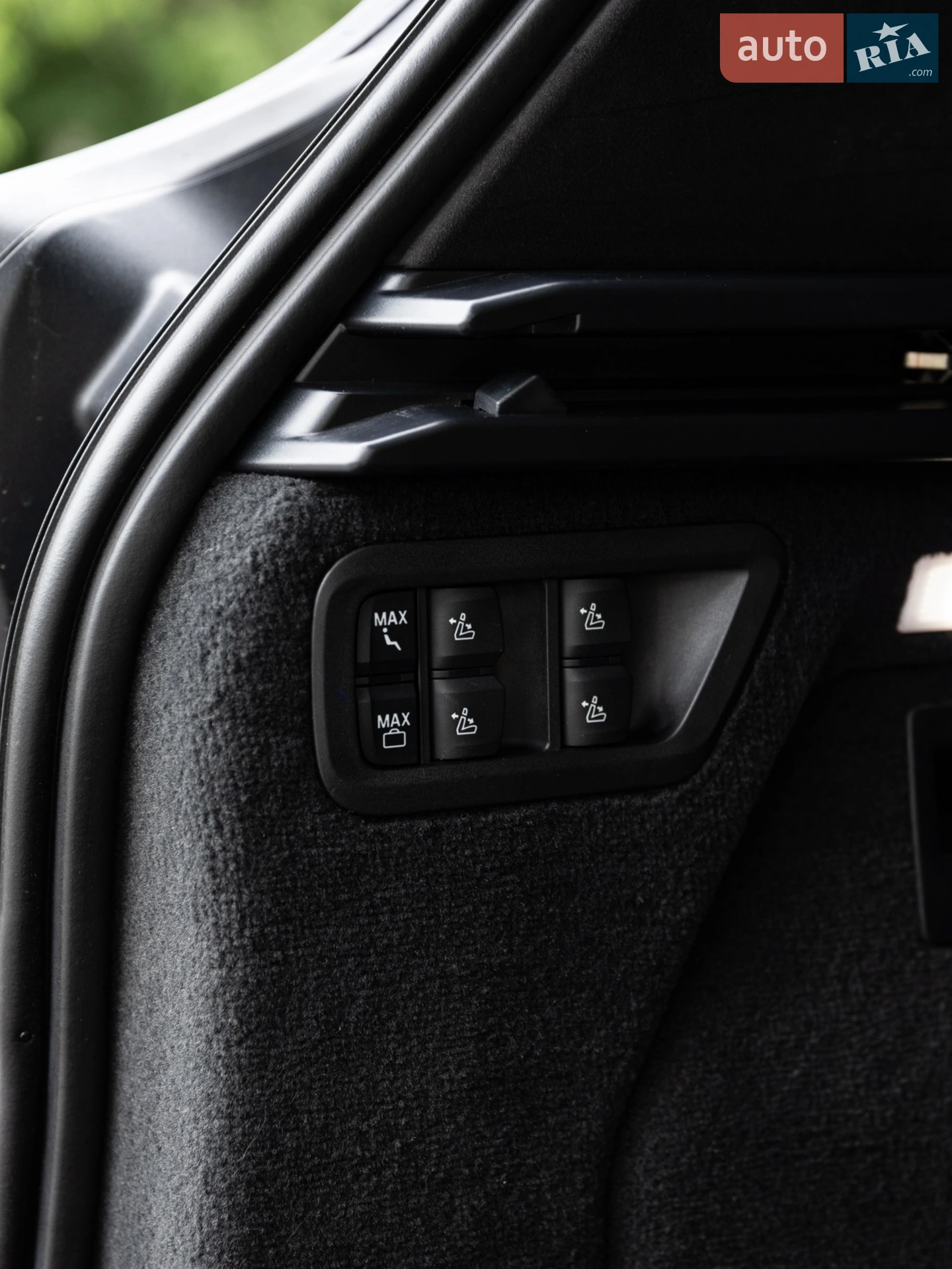 2021 BMW X7 - мініатюра 33