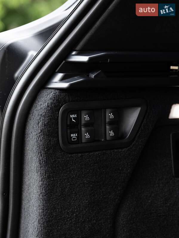 Внедорожник / Кроссовер BMW X7 2021 в Ужгороде