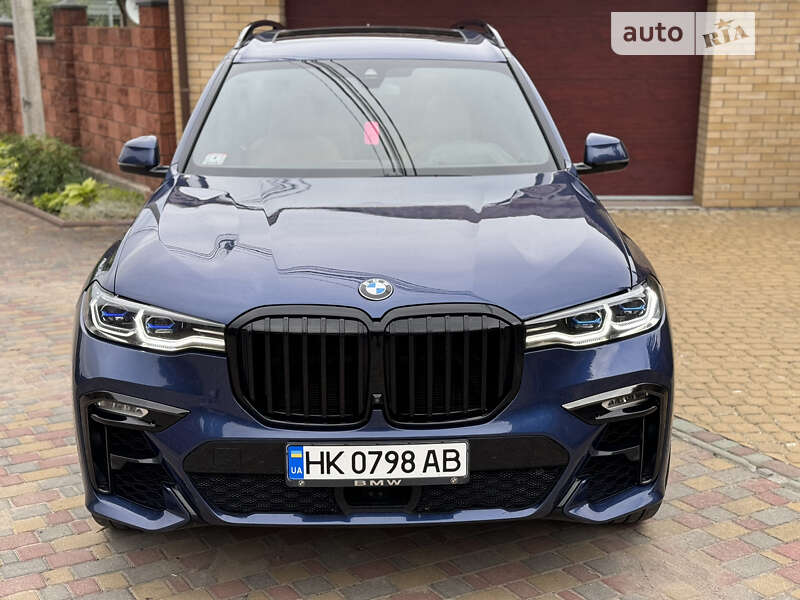 Внедорожник / Кроссовер BMW X7 2021 в Ровно