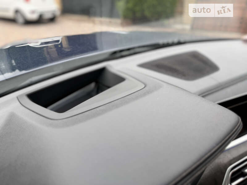 Внедорожник / Кроссовер BMW X7 2021 в Ровно