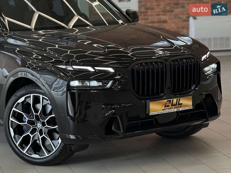 Внедорожник / Кроссовер BMW X7 2023 в Одессе