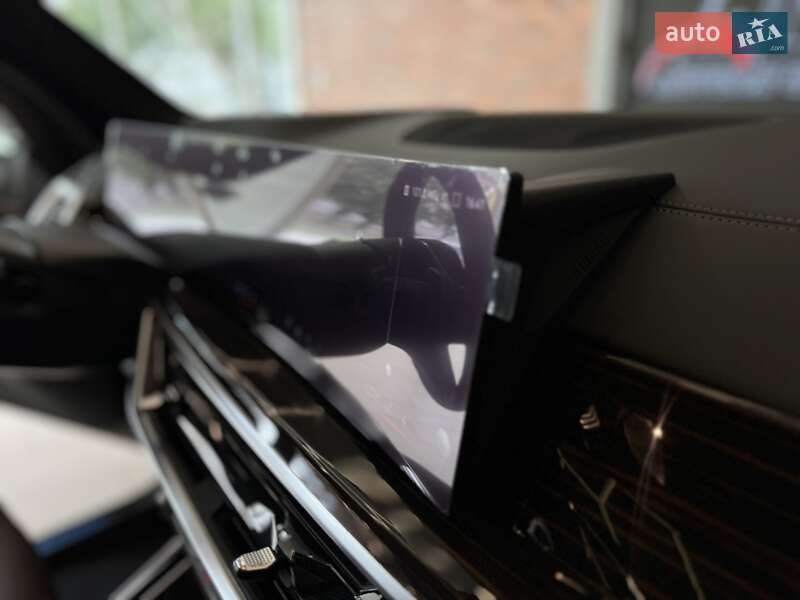 Внедорожник / Кроссовер BMW X7 2023 в Одессе
