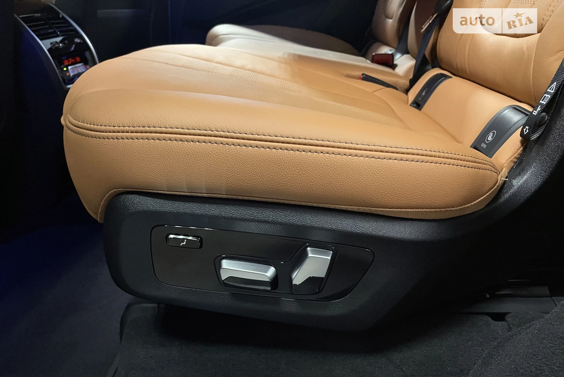 2022 BMW X7 - мініатюра 53