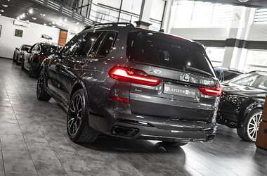 Внедорожник / Кроссовер BMW X7 2022 в Одессе