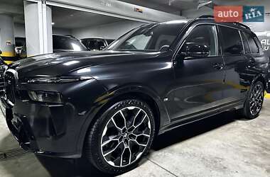 Позашляховик / Кросовер BMW X7 2024 в Києві