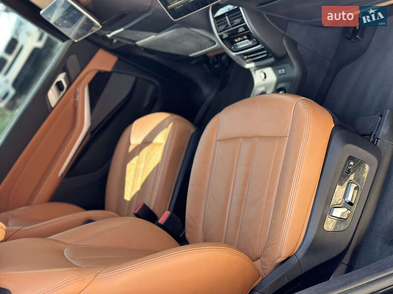 Внедорожник / Кроссовер BMW X7 2019 в Стрые