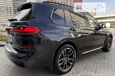 Внедорожник / Кроссовер BMW X7 2023 в Киеве