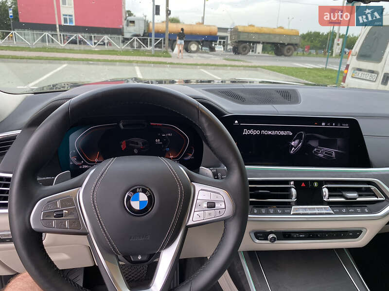 Внедорожник / Кроссовер BMW X7 2019 в Хмельницком
