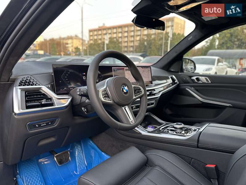 Внедорожник / Кроссовер BMW X7 2024 в Киеве