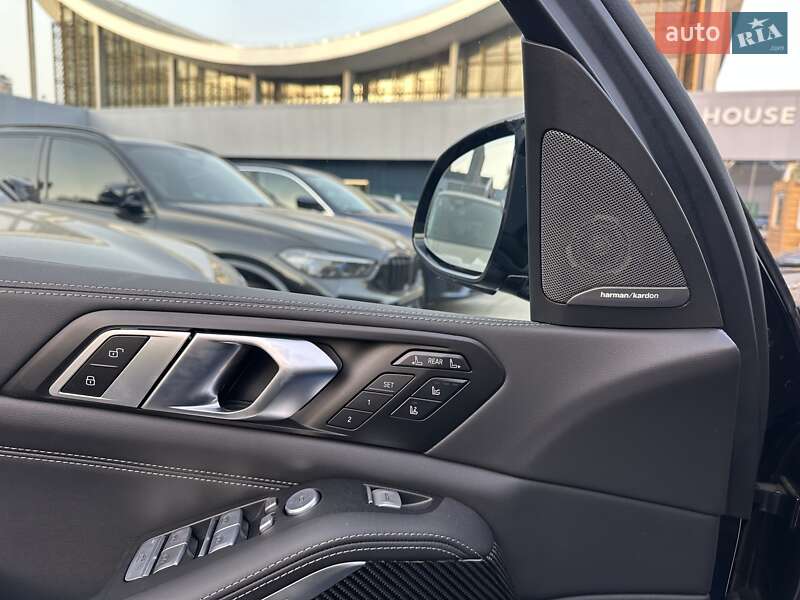 Внедорожник / Кроссовер BMW X7 2024 в Киеве