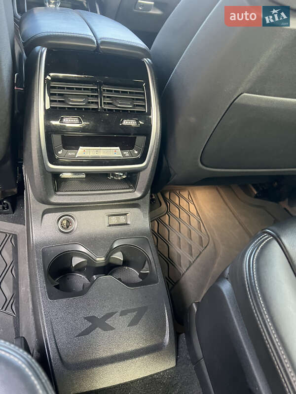 Внедорожник / Кроссовер BMW X7 2019 в Ужгороде
