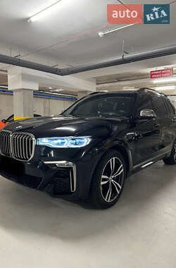 Внедорожник / Кроссовер BMW X7 2019 в Киеве