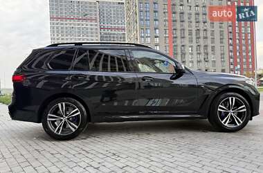 Позашляховик / Кросовер BMW X7 2022 в Києві