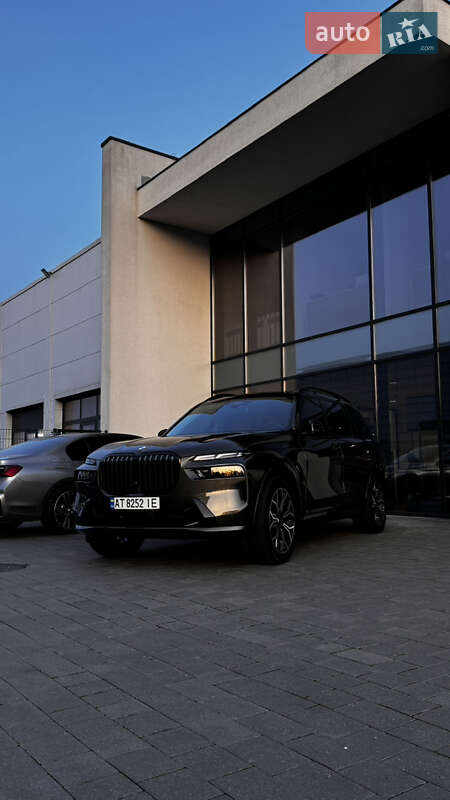 Внедорожник / Кроссовер BMW X7 2022 в Ивано-Франковске фото 5 Внедорожник / Кроссовер BMW X7 2022 в Ивано-Франковске