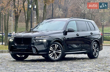 Внедорожник / Кроссовер BMW X7 2024 в Киеве