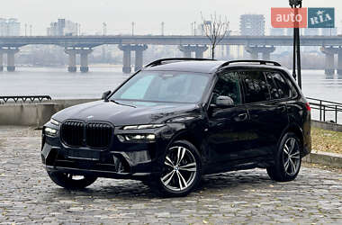 Внедорожник / Кроссовер BMW X7 2024 в Киеве