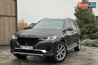 Внедорожник / Кроссовер BMW X7 2020 в Киеве