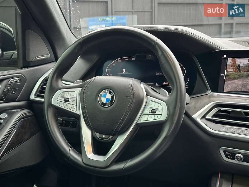 Внедорожник / Кроссовер BMW X7 2020 в Киеве