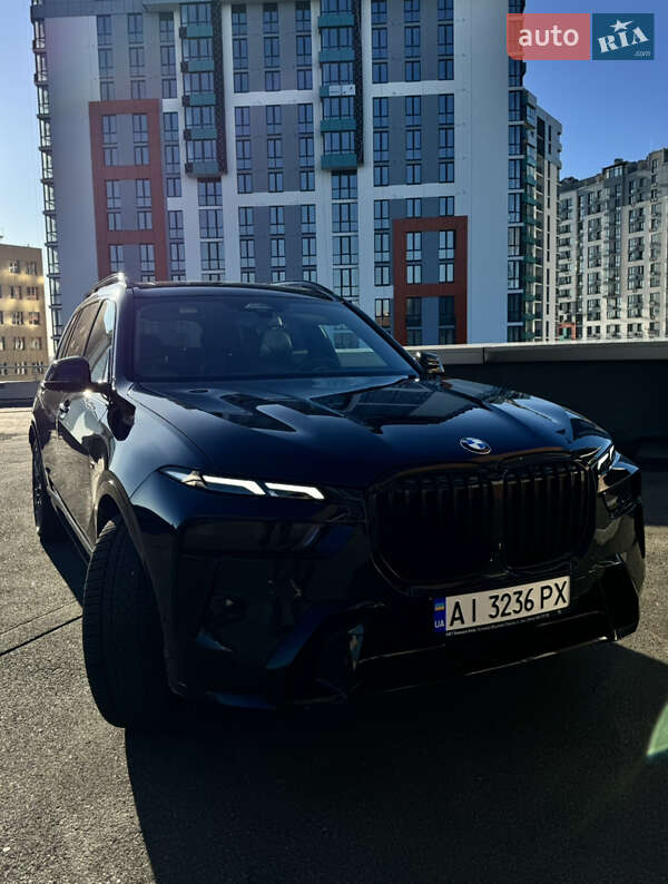 Позашляховик / Кросовер BMW X7 2022 в Києві