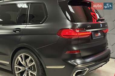 Внедорожник / Кроссовер BMW X7 2022 в 
