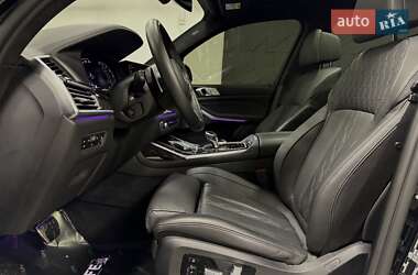 Внедорожник / Кроссовер BMW X7 2022 в 