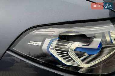 Позашляховик / Кросовер BMW X7 2020 в 
