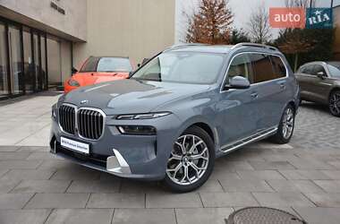 Позашляховик / Кросовер BMW X7 2023 в Києві