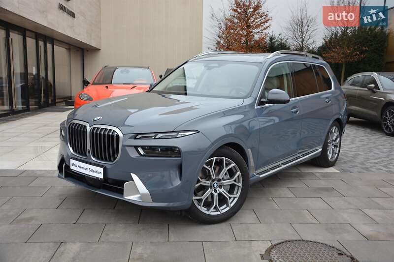 Внедорожник / Кроссовер BMW X7 2023 в Киеве