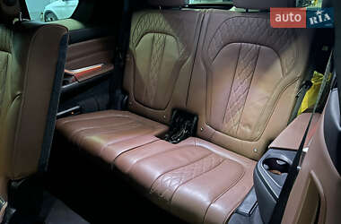 Внедорожник / Кроссовер BMW X7 2019 в 