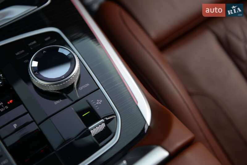 Позашляховик / Кросовер BMW X7 2023 в Мукачевому