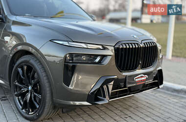 Внедорожник / Кроссовер BMW X7 2023 в 