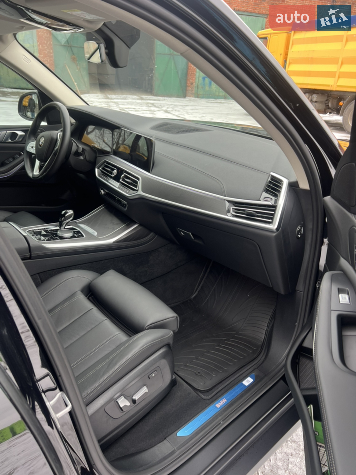 2022 BMW X7 - мініатюра 11