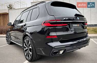 Внедорожник / Кроссовер BMW X7 2023 в Киеве