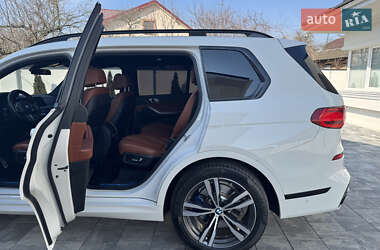 Внедорожник / Кроссовер BMW X7 2022 в Ивано-Франковске