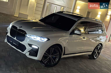 Внедорожник / Кроссовер BMW X7 2022 в Ивано-Франковске