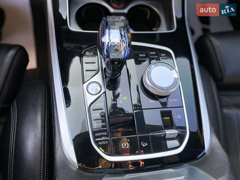 Внедорожник / Кроссовер BMW X7 2019 в Ужгороде